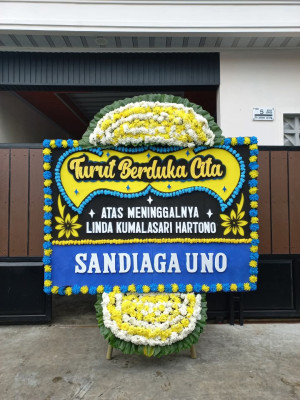 Papan Bunga Duka di Bukit Cermin