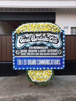 Papan Bunga Duka di Bukit Cermin